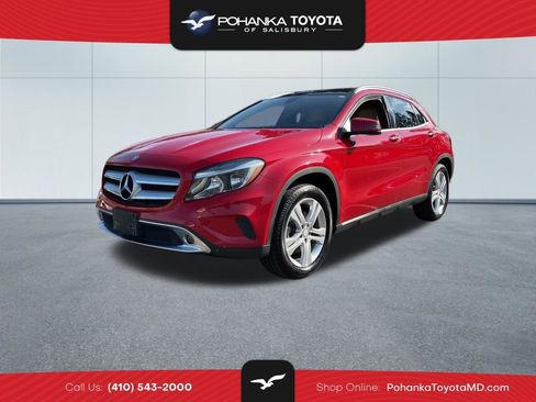 Used 2017 Mercedes-Benz GLA 250 4MATIC image 1
