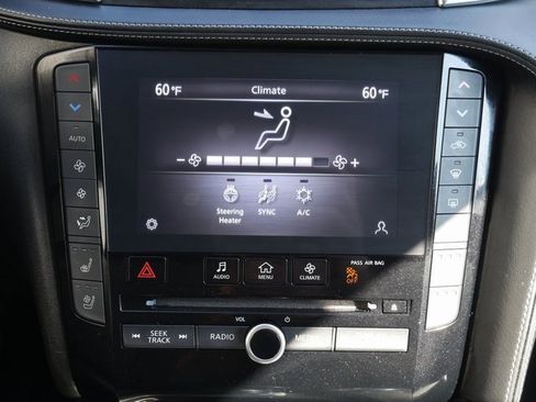 Used 2022 INFINITI QX50 Essential image 24