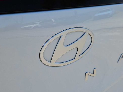 Certified 2025 Hyundai Kona SEL FWD image 11