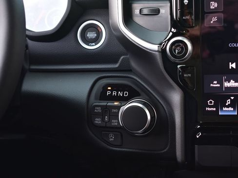 New 2026 RAM 1500 Big Horn AWD/4WD image 42
