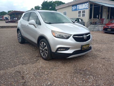 Used 2017 Buick Encore Preferred image 1