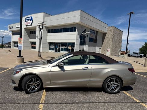 Used 2014 Mercedes-Benz E 350 Cabriolet image 5