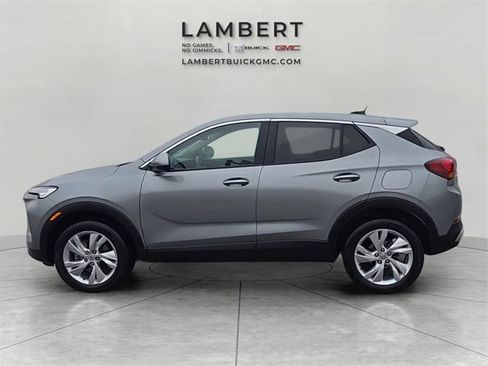 Used 2024 Buick Encore GX Preferred w/ Comfort Package image 2
