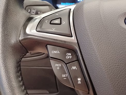 Certified 2024 Ford Edge SEL image 16