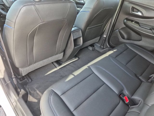 Used 2025 Buick Envista Sport Touring w/ Convenience I Package FWD image 26
