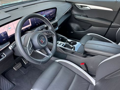 Used 2025 Buick Envision Sport Touring image 10