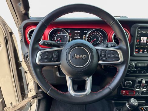 Used 2020 Jeep Wrangler Rubicon w/ Steel Bumper Group AWD/4WD image 20