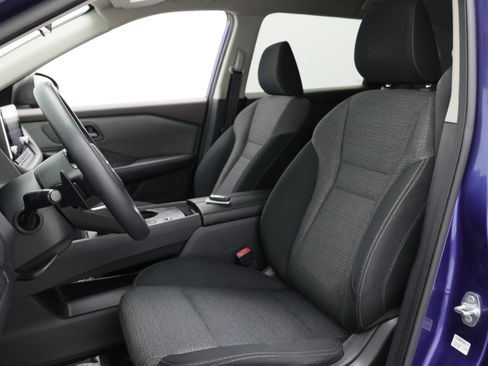 Used 2021 Nissan Rogue S FWD image 17