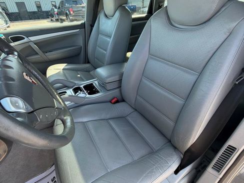 Used 2004 Porsche Cayenne S AWD/4WD image 22