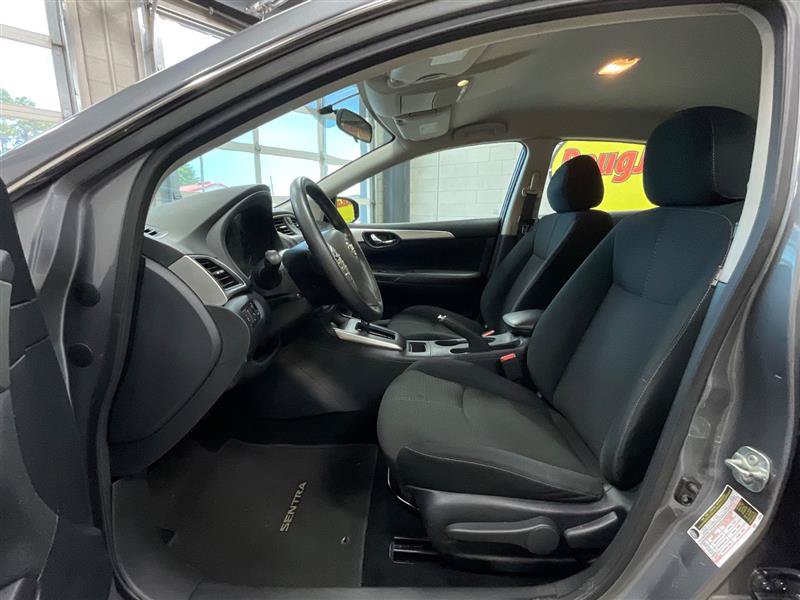 Used 2017 Nissan Sentra S FWD image 11
