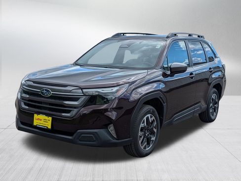 Used 2026 Subaru Forester Premium AWD/4WD image 3