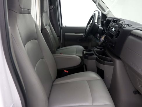 Used 2024 Ford E-350 and Econoline 350 Super Duty w/ Power Windows & Locks Group RWD image 20