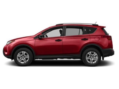 Used 2015 Toyota RAV4 XLE image 2