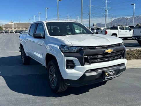 Certified 2023 Chevrolet Colorado LT w/ LT Convenience Package image 27