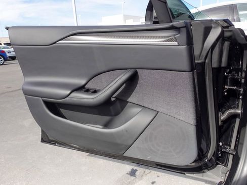 Used 2023 Tesla Model S Plaid image 16