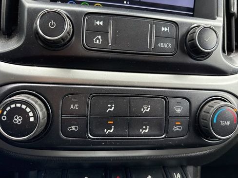 Used 2021 Chevrolet Colorado LT w/ Safety Package image 17