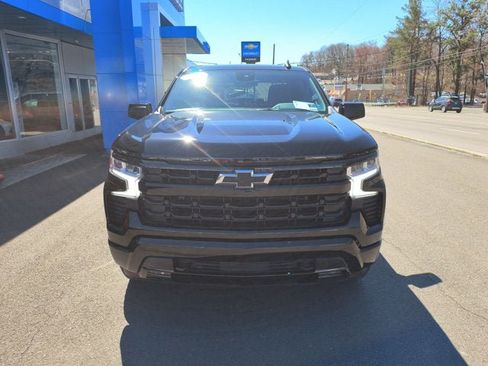 Used 2024 Chevrolet Silverado 1500 RST w/ Z71 Off-Road Package AWD/4WD image 3