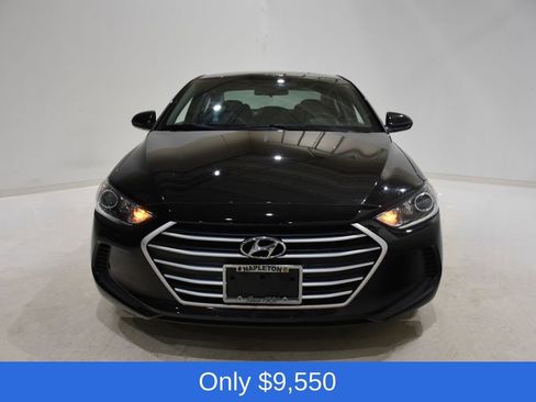 Used 2018 Hyundai Elantra SE w/ Cargo Package image 2