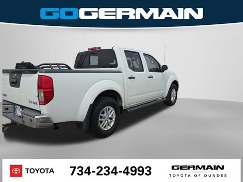 Used 2019 Nissan Frontier SV w/ Value Truck Package AWD/4WD image 7