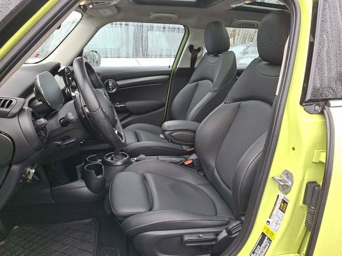 Certified 2024 MINI Cooper S FWD image 10