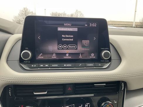 Certified 2023 Nissan Rogue SV w/ SV Premium Package image 15