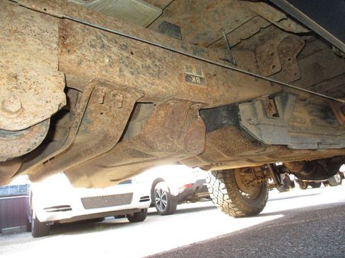 Used 2011 Ford F350 XL w/ FX4 Off Road Pkg image 14