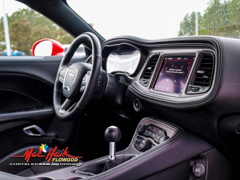 Used 2023 Dodge Challenger R/T w/ Plus Package image 9