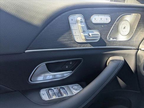 New 2026 Mercedes-Benz GLS 450 4MATIC image 15