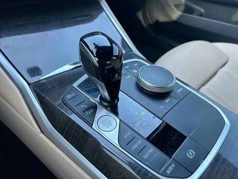 Used 2019 BMW 330i Sedan RWD image 26