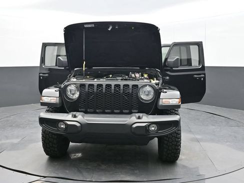 Used 2023 Jeep Gladiator Sport AWD/4WD image 59