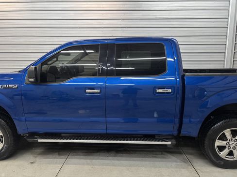 Used 2018 Ford F150 XLT w/ Equipment Group 302A Luxury image 9