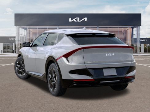 New 2025 Kia EV6 Wind image 4