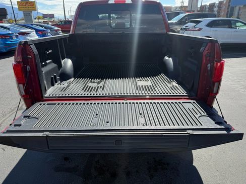 Used 2019 Ford F150 Platinum w/ Equipment Group 701A Luxury image 28