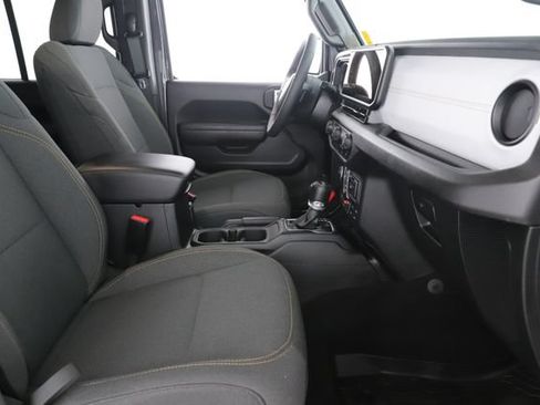 Used 2025 Jeep Wrangler Unlimited Sport S 4xe AWD/4WD image 29