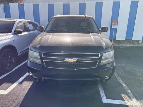 Used 2007 Chevrolet Tahoe LT w/ LT Preferred Equipment Group image 2
