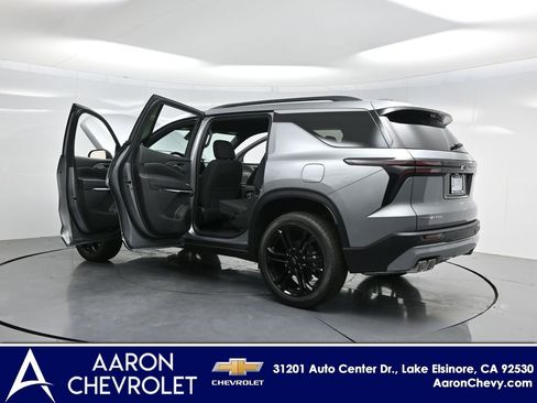 New 2026 Chevrolet Traverse LT w/ Driver Confidence Package image 43