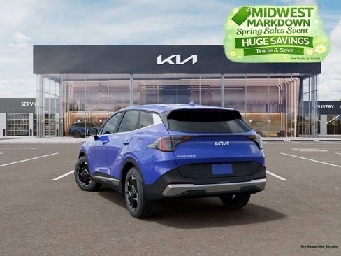 New 2026 Kia Sportage EX FWD image 4