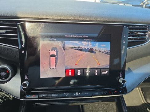 Used 2025 Jeep Wagoneer L Series II w/ Convenience Group I AWD/4WD image 20