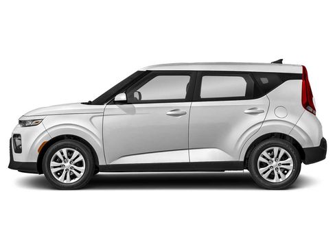 Used 2022 Kia Soul LX w/ Technology Package image 3