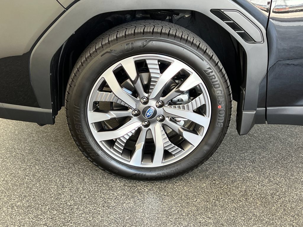 New 2026 Subaru Forester Touring AWD/4WD image 28