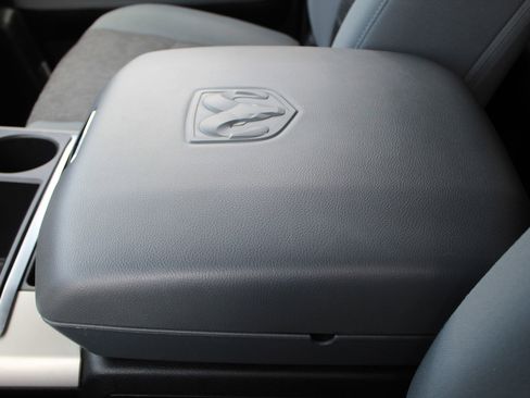 Used 2014 RAM 1500 Big Horn AWD/4WD image 35