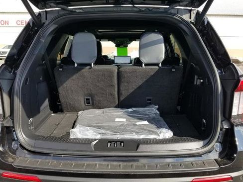 Certified 2025 Ford Explorer ST w/ Sun And Sound Package image 4