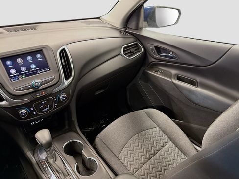 Used 2022 Chevrolet Equinox LT FWD image 23