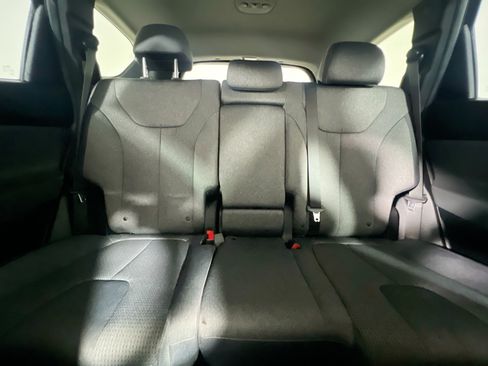 Used 2023 Hyundai Santa Fe SEL FWD image 32