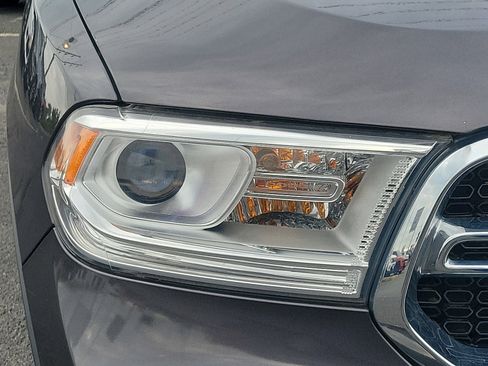 Used 2020 Dodge Durango SXT image 9