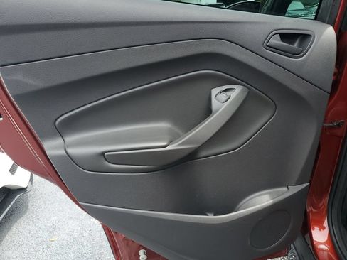 Used 2015 Ford Escape S FWD image 10