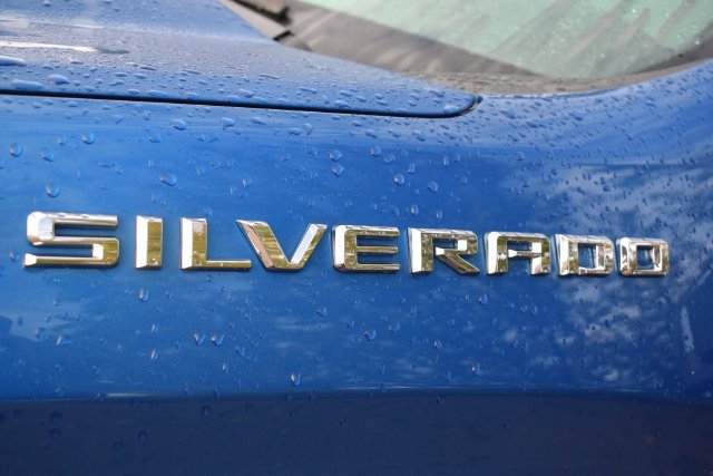Used 2022 Chevrolet Silverado 1500 LT w/ Convenience Package II AWD/4WD image 14