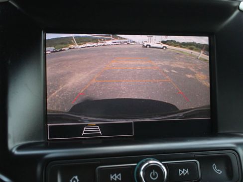 Used 2023 GMC Terrain SLE w/ LPO, Floor Liner Package AWD/4WD image 40