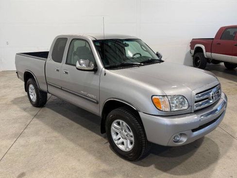 Used 2004 Toyota Tundra SR5 AWD/4WD image 6