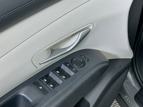 Used 2025 Hyundai Tucson SEL image 15